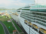 Cruize Ship, Panama Canal